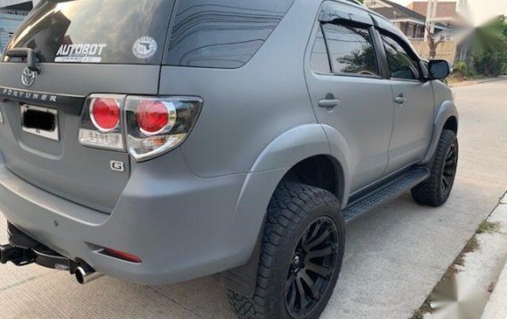 Sell 2015 Toyota Fortuner at 50000 km in Quezon City-1