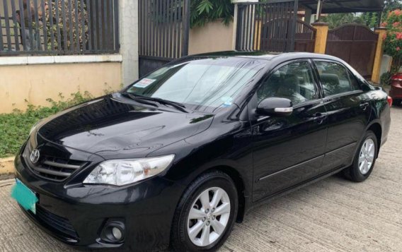 2nd Hand Toyota Altis 2012 for sale in Santo Tomas-2