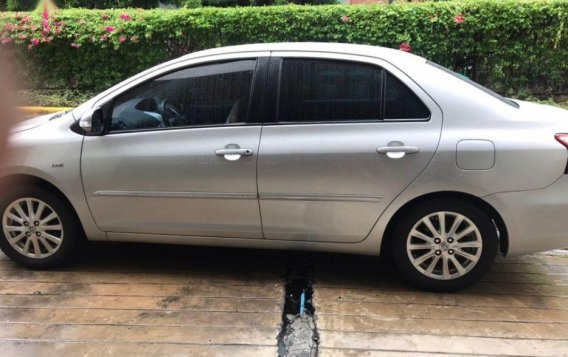 Selling 2nd Hand Toyota Vios 2012 in Makati-2