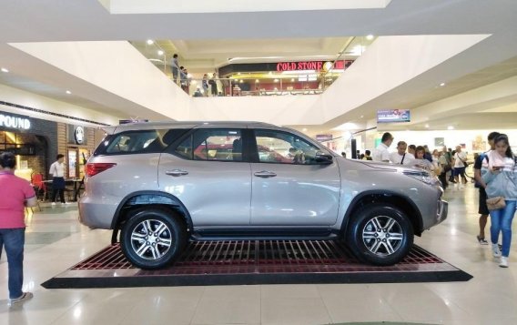 Selling Brand New Toyota Fortuner 2019 in Pasig-1