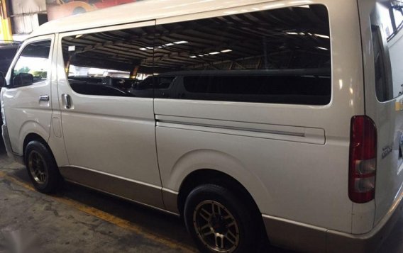 Toyota Hiace 2011 Automatic Diesel for sale in Quezon City-2