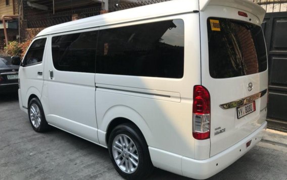 Toyota Hiace 2016 Automatic Diesel for sale in Manila-3