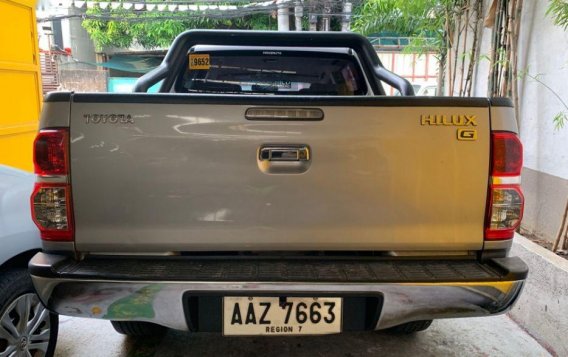 Selling Toyota Hilux 2014 Automatic Diesel in Quezon City-4