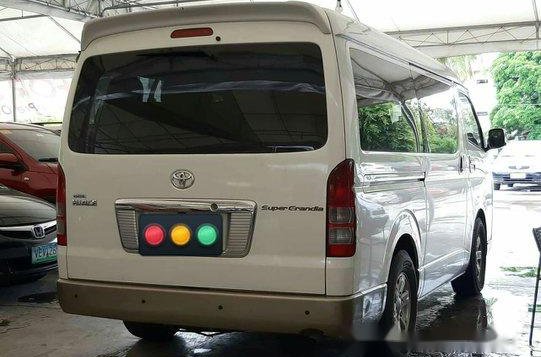 2013 Toyota Hiace for sale in Makati-3