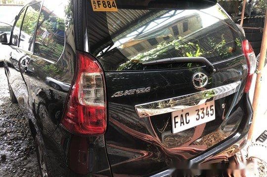 Black Toyota Avanza 2018 at 6800 km for sale-3