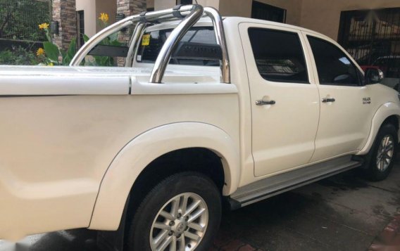 Selling 2nd Hand Toyota Hilux 2014 in Plaridel-4