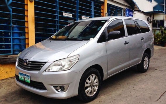 Selling 2nd Hand Toyota Innova 2013 in Cebu City