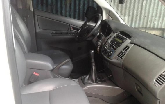 Selling Toyota Innova 2013 Manual Diesel in Baguio-1