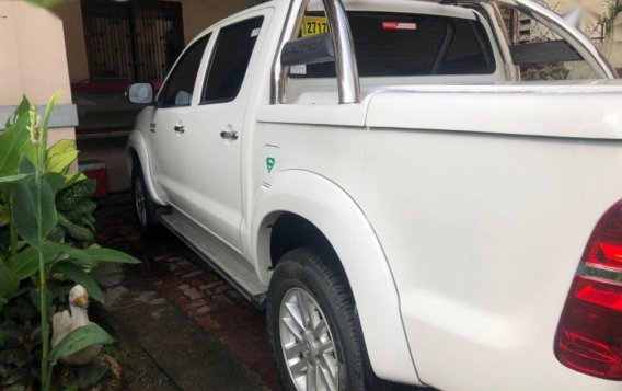 Selling 2nd Hand Toyota Hilux 2014 in Plaridel-3