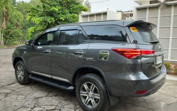 Selling 2nd Hand Toyota Fortuner 2018 at 15000 km in Angeles-2