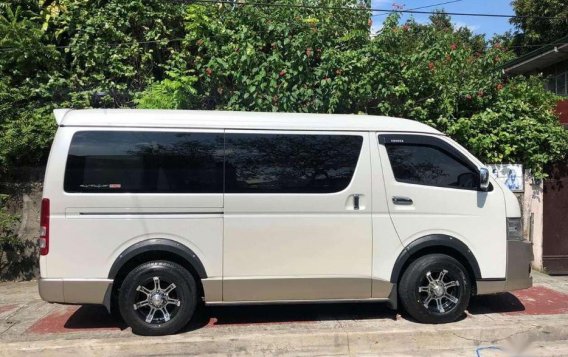 Selling 2nd Hand Toyota Hiace 2012 at 91000 km in Quezon City