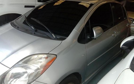 Selling Toyota Yaris 2012 Automatic Gasoline in Quezon City-1