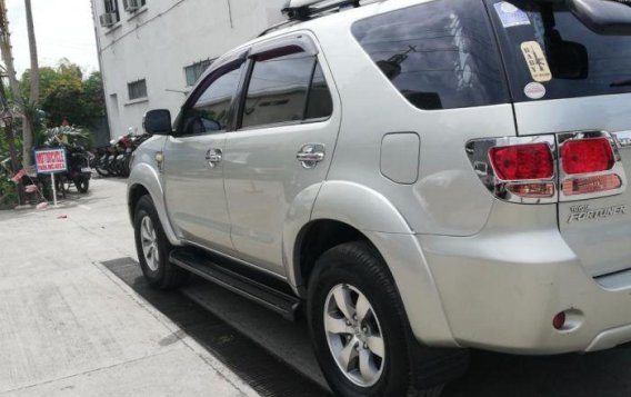 Selling 2nd Hand Toyota Fortuner 2006 in Mandaue-5