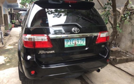 2nd Hand Toyota Fortuner 2010 at 109000 km for sale in Davao City-2