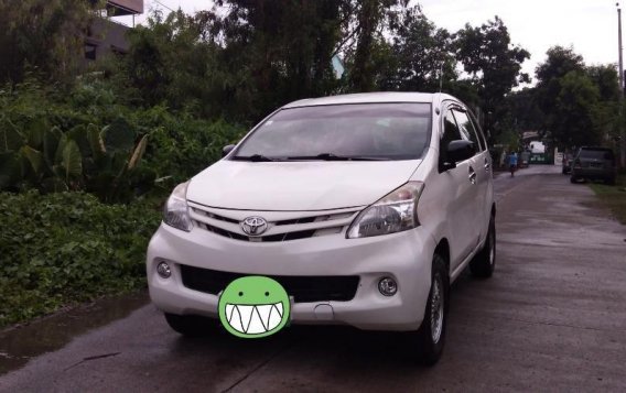 Selling 2nd Hand Toyota Avanza 2013 at 100000 km in Cagayan De Oro-2