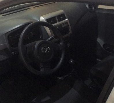 Selling Toyota Wigo 2016 Manual Gasoline in Las Piñas-3