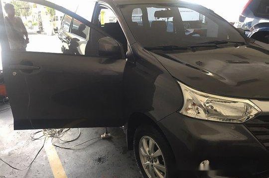 Grey Toyota Avanza 2016 for sale in Manila-2