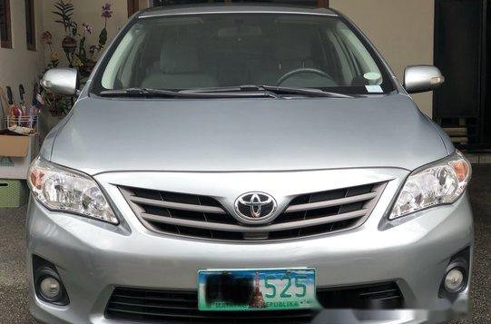 Selling Silver Toyota Corolla Altis 2013 Manual Gasoline in Marikina
