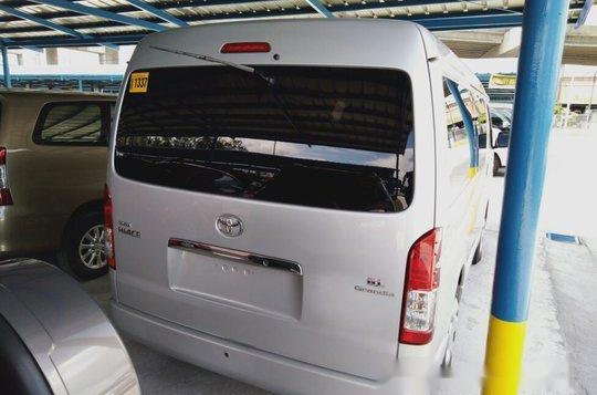 Toyota Hiace 2016 at 68000 km for sale-3