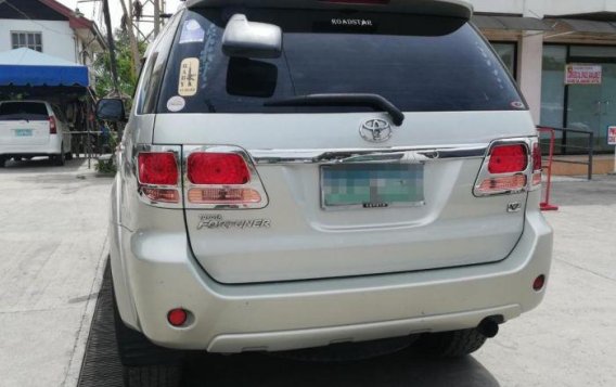 Selling 2nd Hand Toyota Fortuner 2006 in Mandaue-3