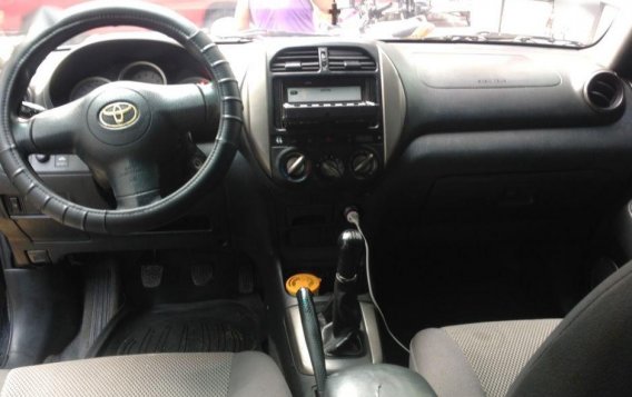 2nd Hand Toyota Rav4 2004 for sale in Quezon City-7