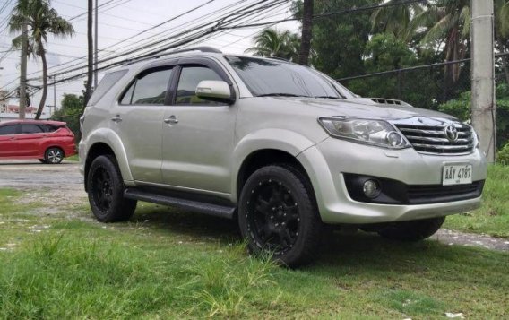 Selling Toyota Fortuner 2014 Automatic Diesel in Manila 