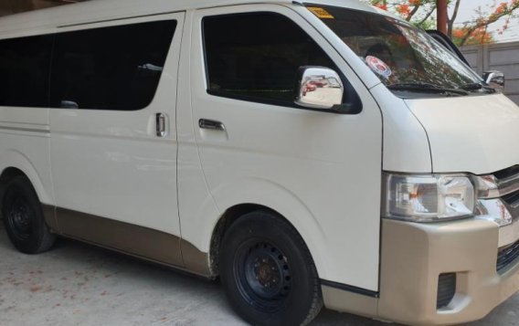 White Toyota Hiace 2017 for sale in Quezon City-1