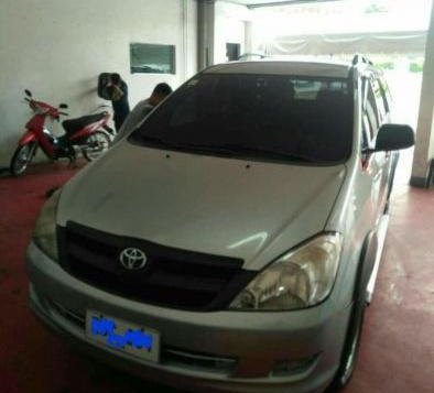 Selling Toyota Innova 2005 Manual Diesel in Lipa-8