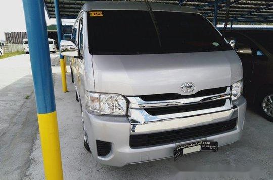 Toyota Hiace 2016 at 68000 km for sale-1