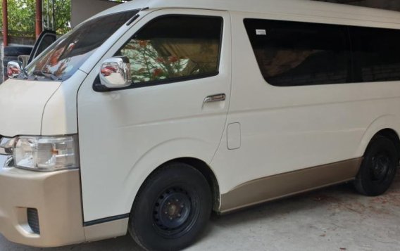 White Toyota Hiace 2017 for sale in Quezon City-2