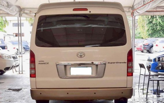 2013 Toyota Hiace for sale in Makati-4