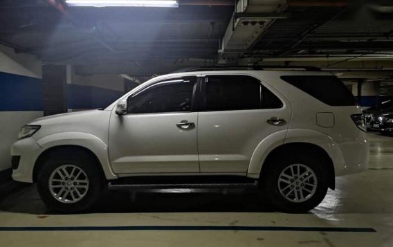 2nd Hand Toyota Fortuner 2012 Automatic Gasoline for sale in Las Piñas-7