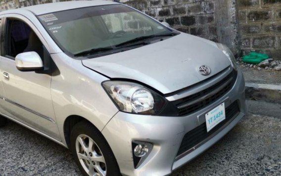 Selling 2nd Hand Toyota Wigo 2016 in Quezon City-4