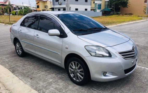 Selling Toyota Vios 2012 Automatic Gasoline in Rosario-5