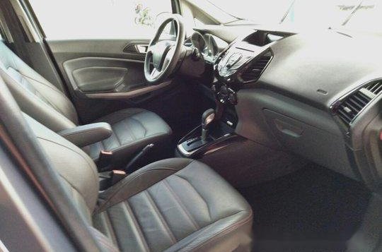 Sell Beige 2013 Toyota Innova in Makati-5