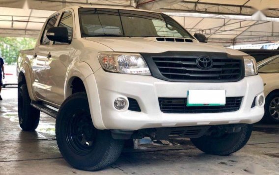 2013 Toyota Hilux for sale in Quezon City 