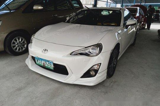 White Toyota 86 2013 for sale in Makati -1