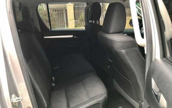 Selling 2nd Hand Toyota Hilux 2016 at 18000 km in Parañaque-7