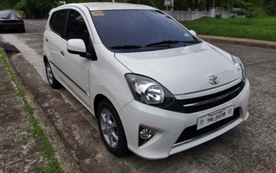 Selling 2nd Hand Toyota Wigo 2017 in Manila-2