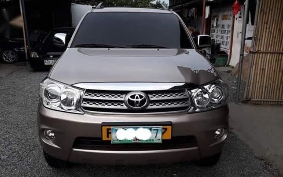 2nd Hand Toyota Fortuner 2010 for sale in Bacoor