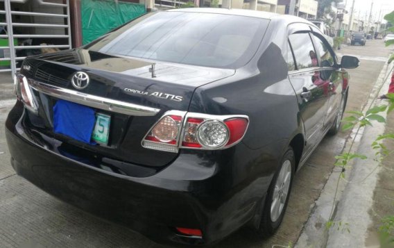 Selling 2nd Hand Toyota Altis 2011 in Lipa-9