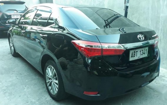 2nd Hand Toyota Corolla Altis 2015 at 17500 km for sale in Parañaque-3