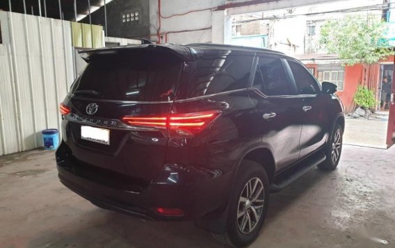 Sell 2nd Hand 2017 Toyota Fortuner at 20000 km in Manila-6