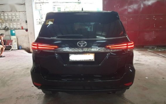 Sell 2nd Hand 2017 Toyota Fortuner at 20000 km in Manila-5