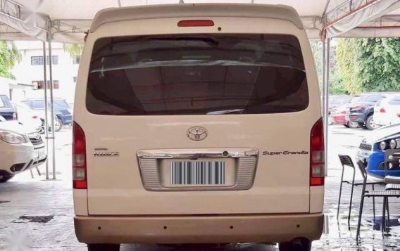 Toyota Hiace 2013 Automatic Diesel for sale in Makati-1