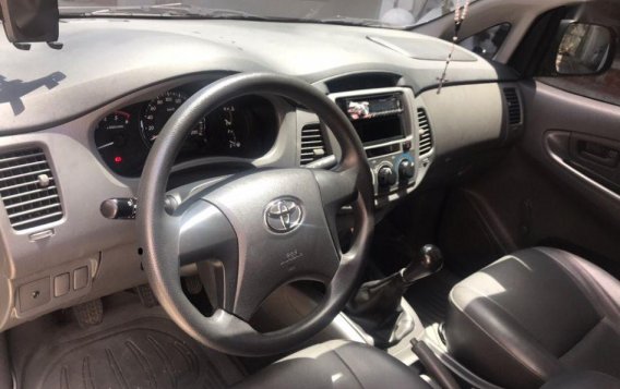 2nd Hand Toyota Innova 2013 at 70000 km for sale in Manila-2