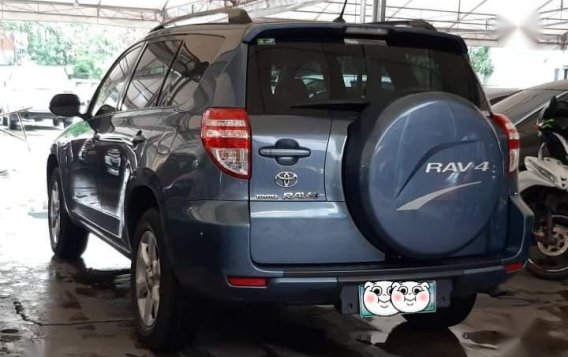 2nd Hand Toyota Rav4 2010 for sale in Manila-3