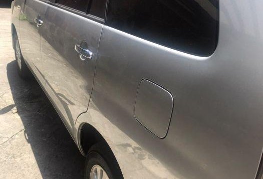 2nd Hand Toyota Innova 2013 at 70000 km for sale in Manila-5