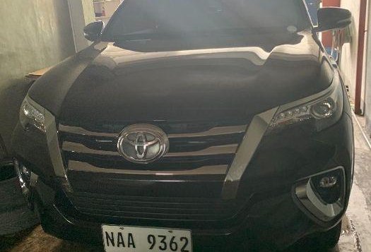 2nd Hand Toyota Fortuner 2018 at 17000 km for sale-5