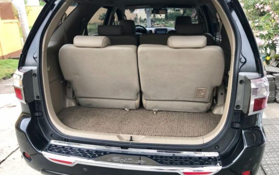 Selling Toyota Fortuner 2010 at 60000 km in Parañaque-11